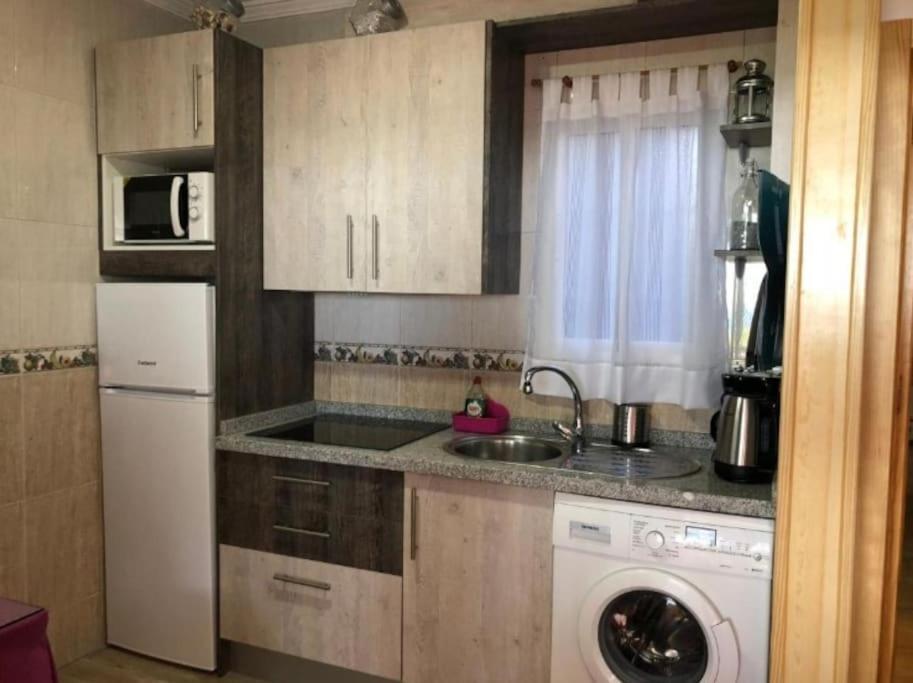 Apartment Flat On The - El Palo - - A *